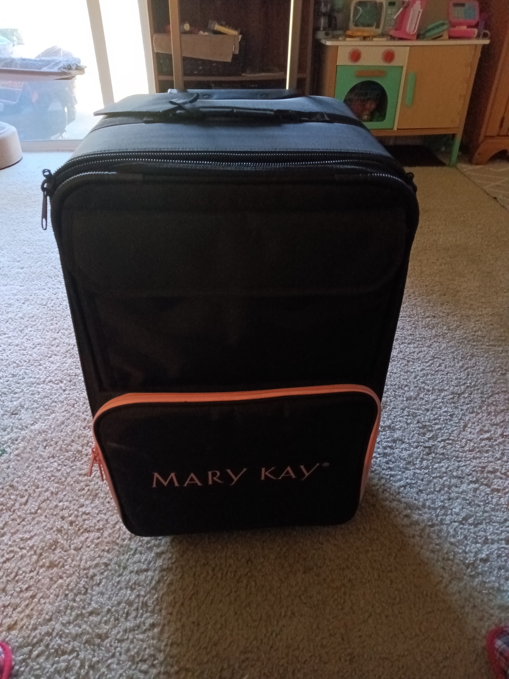 Mary Kay Black Rolling Makeup Train Case with Pink Trim